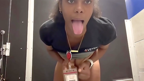 Ebony lady shows off her ass and tits on the web camera