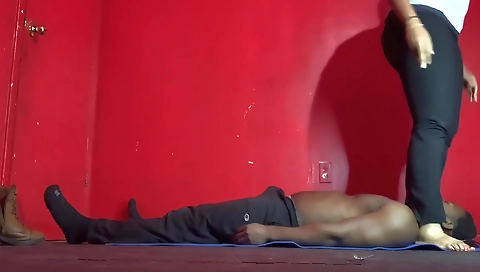 Busty ebony chick gets fucked on her bed in hot hd porn