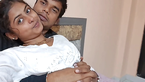 Sexy black woman rides on her man's cock in the car