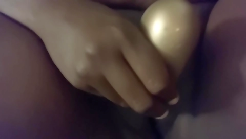 Ebony blonde shows her body on webcam and gives a blowjob